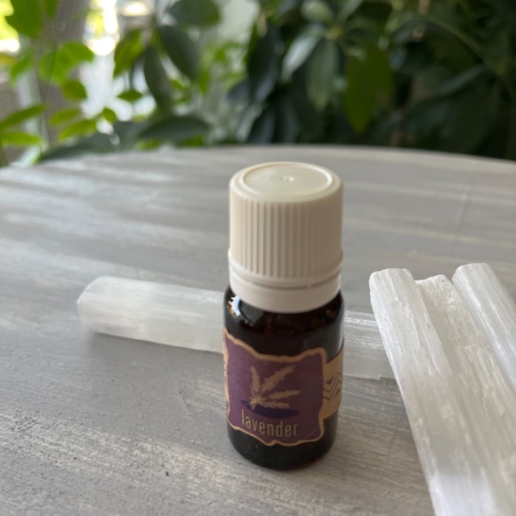 GOLOKA Essential Oil Lavender - Picture 2 of 10